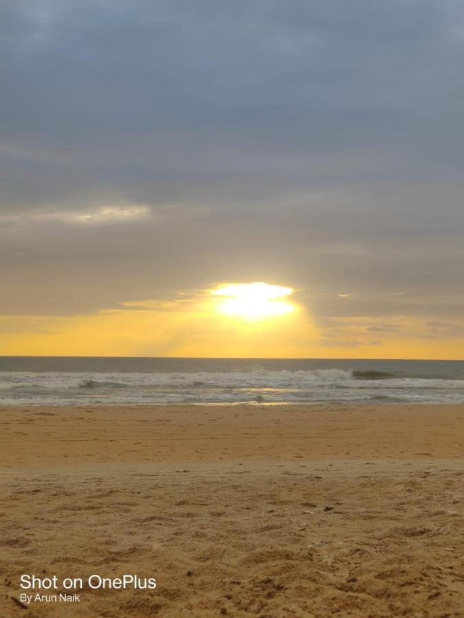 Happy Shack Beach And Wooden Huts Колва Екстер'єр фото
