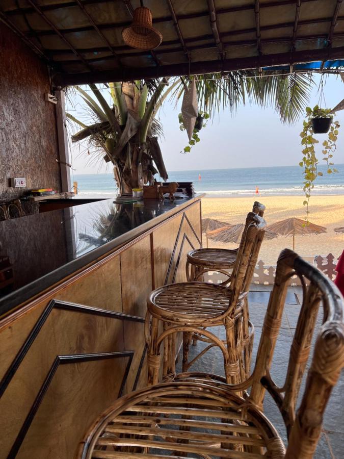 Happy Shack Beach And Wooden Huts Колва Екстер'єр фото