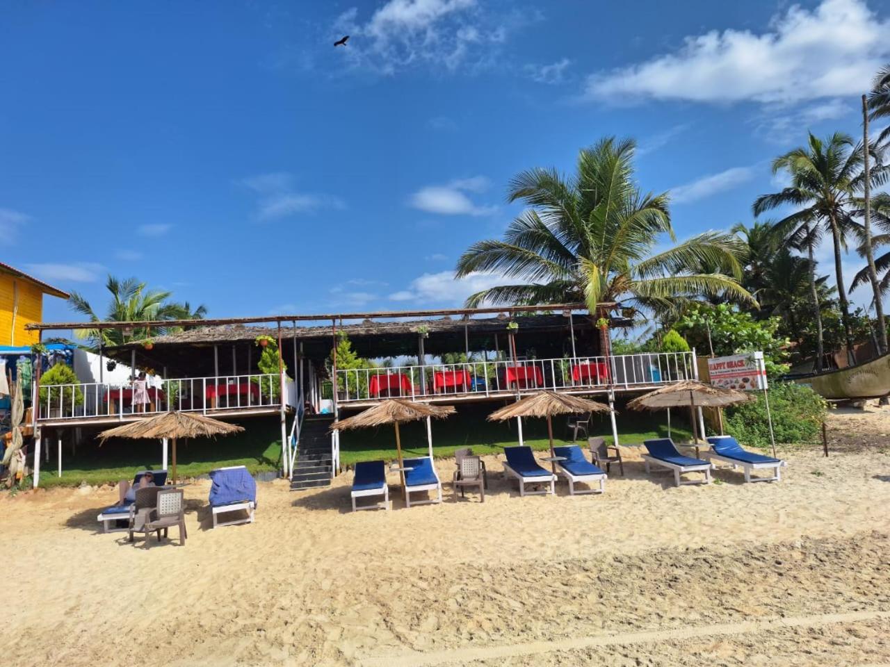 Happy Shack Beach And Wooden Huts Колва Екстер'єр фото